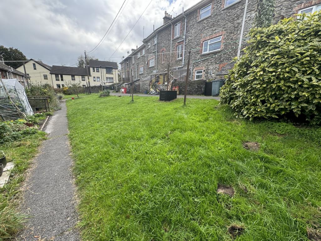 Lot: 137 - RESIDENTIAL FREEHOLD INVESTMENT AND FREEHOLD COMMUNAL LAND - Communal land